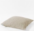 Poduszka -w-kolorze-Caffe-Latte-C8539-kolekcja-1-FavoDesign-VitalHome.jpg