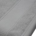 Ręcznik KOBY GREY 550 g/m2  zbliżenie na wzór na ręcznikach KOBY